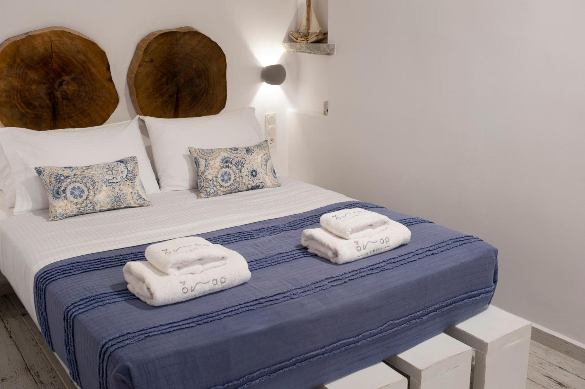 Onar Luxuries Apartment Ermoupoli Ngoại thất bức ảnh